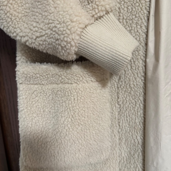 Eddie Bauer Sherpa Jacket - Picture 3 of 5